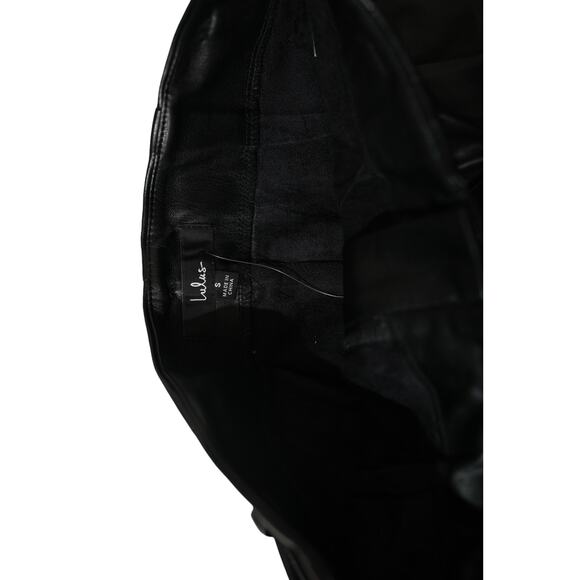 Lulu's Paperbag Faux Leather‎ Short in Black belt NWT size small - Picture 5 of 6